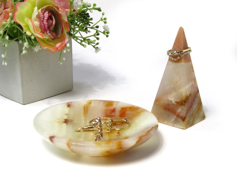 100/% Genuine Onyx Ring Holder Cone and Jewelry Dish set