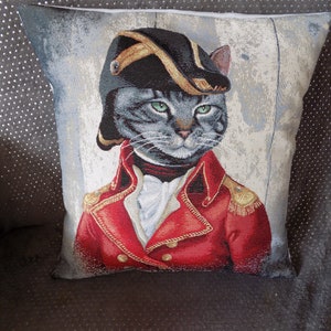 Jacquard cushion cover placed pattern costumed cat Admiral 45x45 cm.