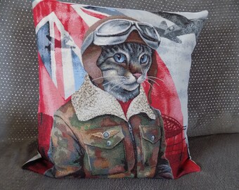Trendy jacquard cushion cover, grey jacquard back, Aviator Cat pattern