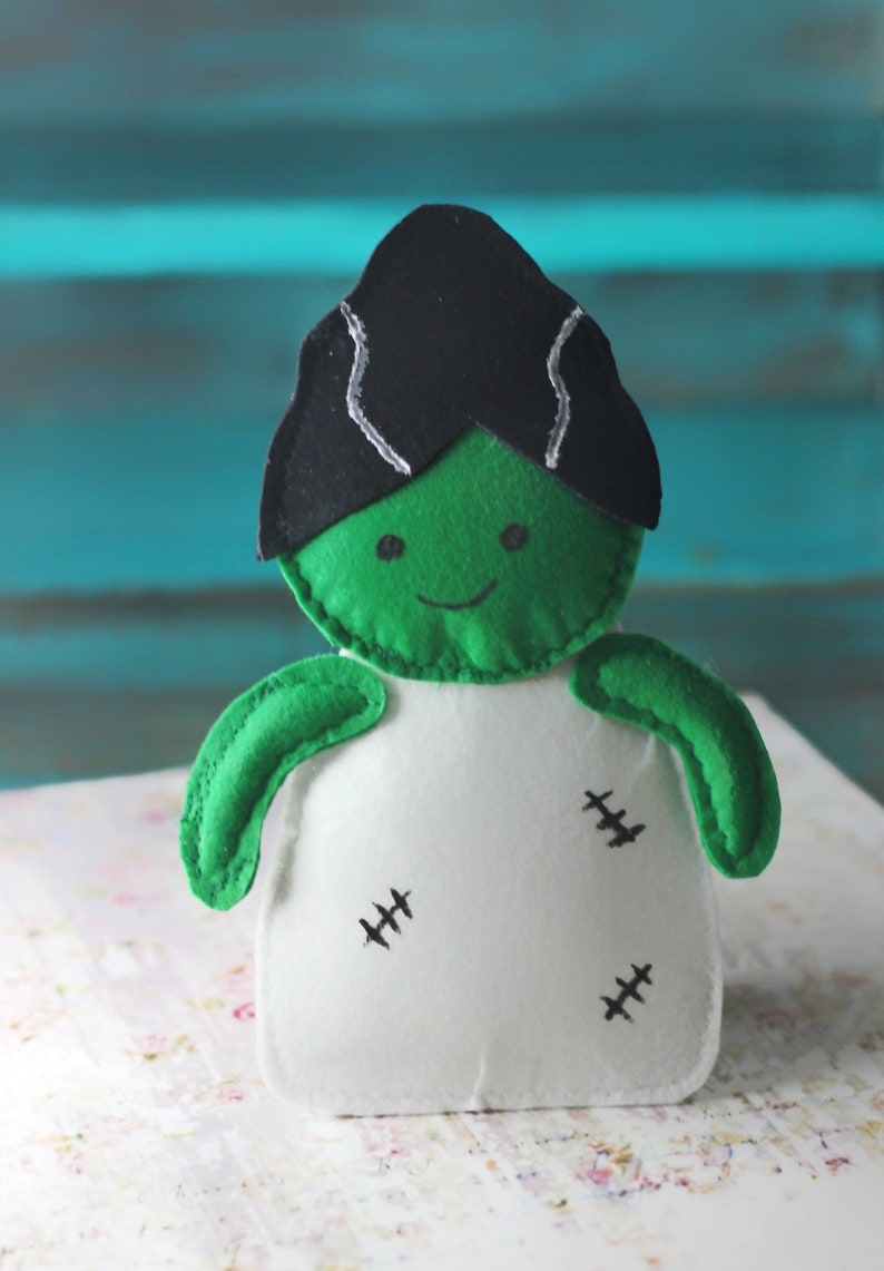 doll Halloween The Bride of Frankenstein PDF Pattern Instant Download Bride pattern felt Halloween Ornaments Toy Creepy Cute Doll
