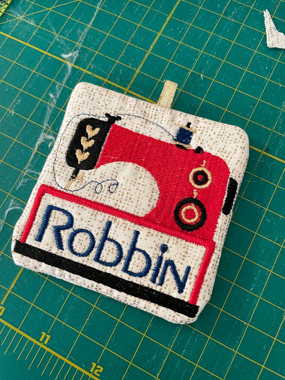 Sewing Machine Name Tag Embroidered Design, Customizable, for 4x4in