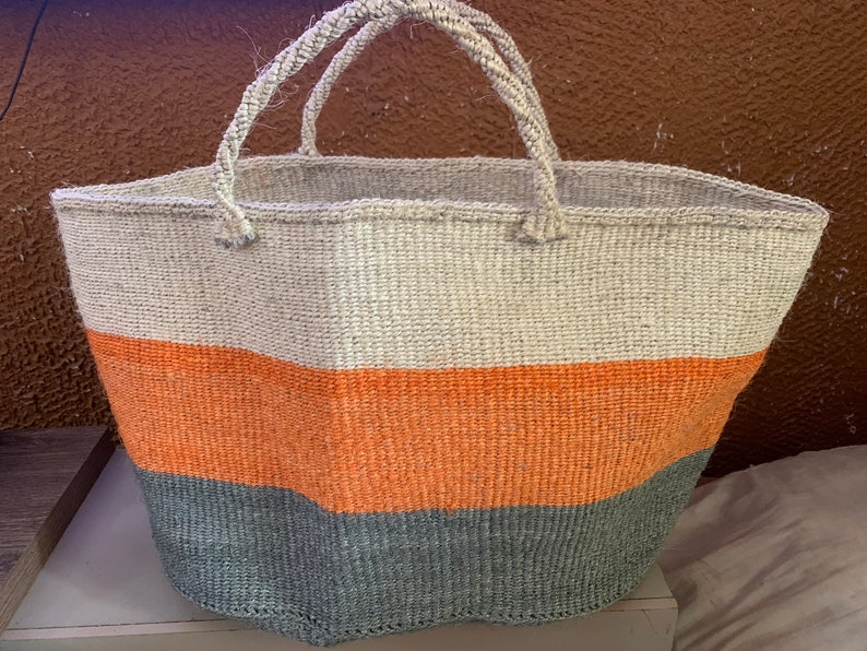 Etra Large Kiondo shopping bag, Beach bag, Oval base sisal bag, storage bag, Home organizing bag,Sisal kiondo basket, Multicolor kiondo bag.