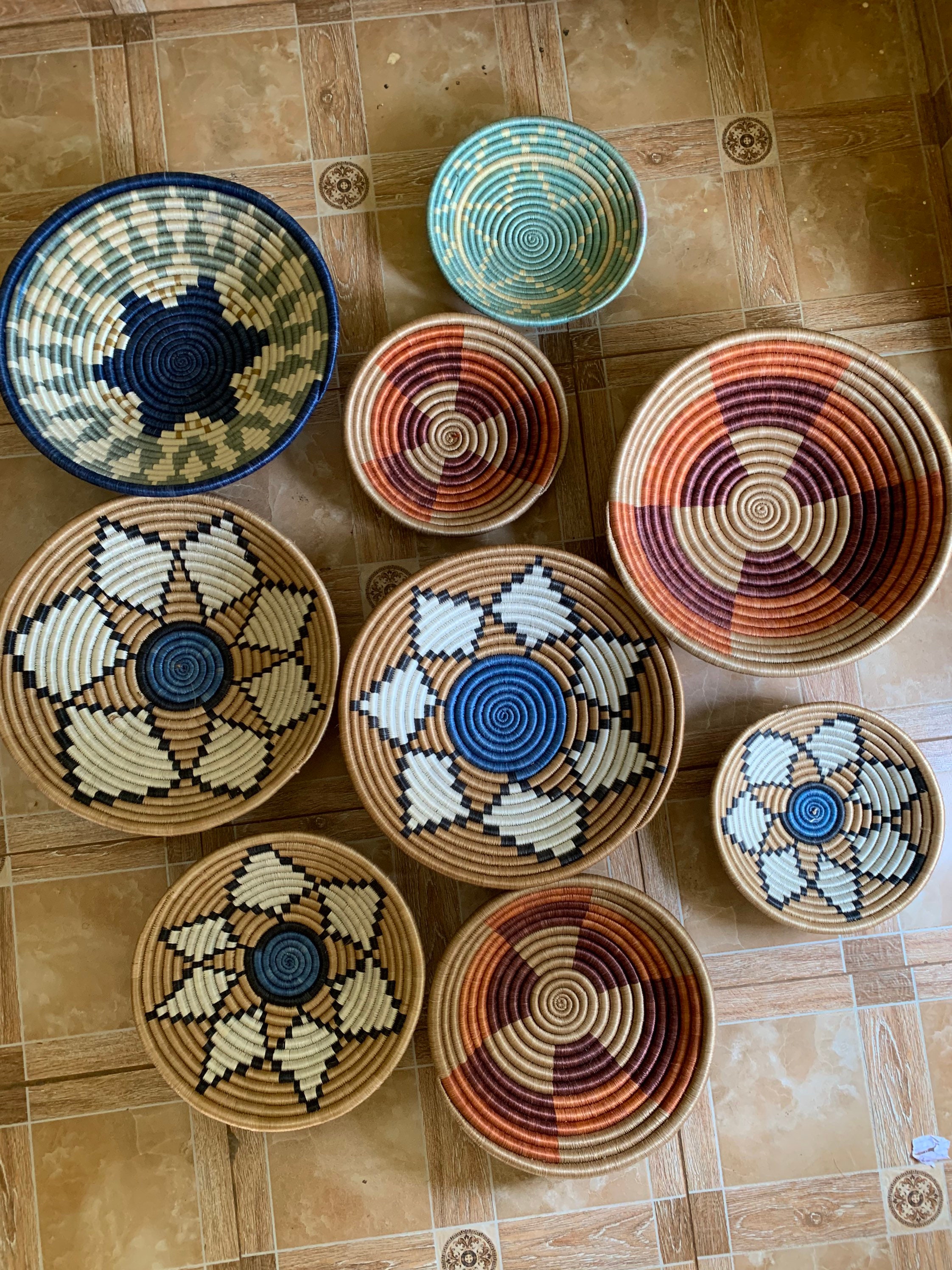 9 Terrakotta und Türkis blaue Hängekörbe 9 verschiedene Körbe | Etsy