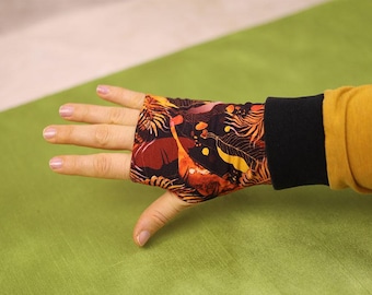Fingerless gloves sewing pattern and tutorial | Instant Download | VIDEO + PDF