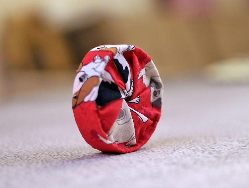 Sewing Thread Catcher Sewing Pattern and Tutorial, Collapsible Thread ...