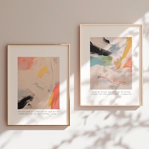 Peut inclure: Deux impressions d'art abstrait encadrées avec des citations inspirantes. La première impression présente un design abstrait coloré avec le mot "POWER" et la citation "Car Dieu ne nous a pas donné un esprit de peur, mais de puissance, d'amour et de maîtrise de soi." La deuxième impression présente un design abstrait coloré avec le mot "VICTORY" et la citation "Grâce à Dieu qui nous donne la victoire par notre Seigneur Jésus-Christ."