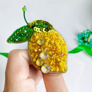 Embroidery lemon, handmade beaded lemon, fruit brooch, summer brooch, Gift for Women