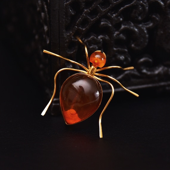 Vintage brooch pin spider Brooch ant Natural amber