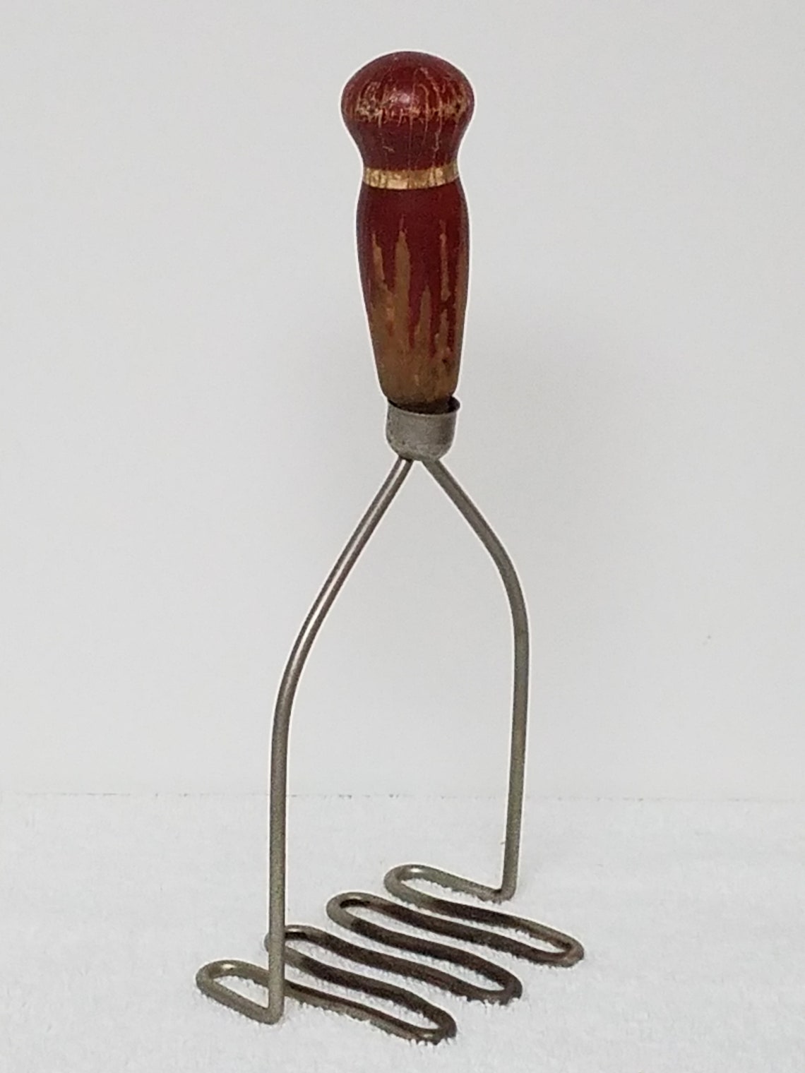 Vintage Potato Mashers x2 Circa 1940s Red Wooden Handle Etsy