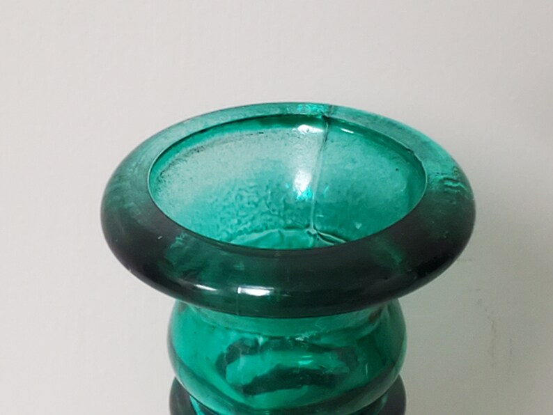Round Chunky Console Table Bedside Mantle Vintage Emerald Green Painted Glass Candlestick Holder Taper Imitation Depression Glass