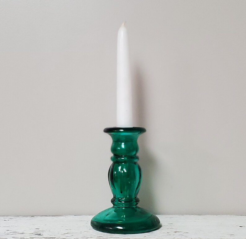 Round Chunky Console Table Bedside Mantle Vintage Emerald Green Painted Glass Candlestick Holder Taper Imitation Depression Glass