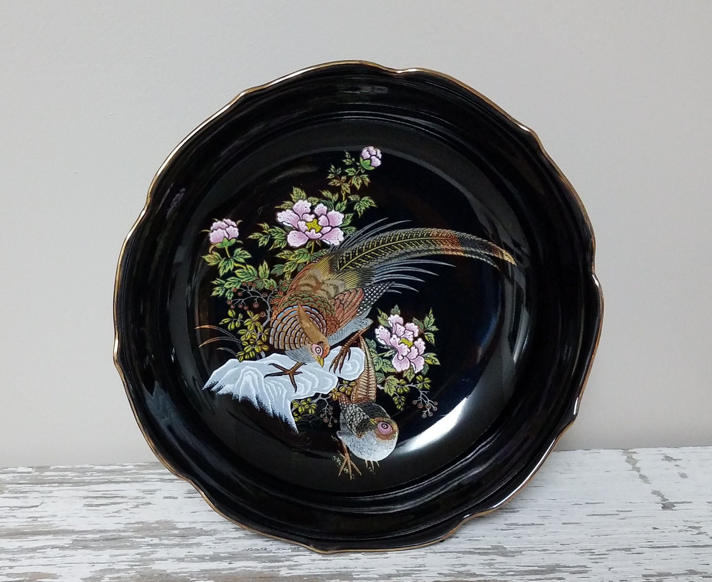 釈菜　1206060 Vintage Black JAPANESE KUTANI Bowl Black W/pheasants Peony Flowers