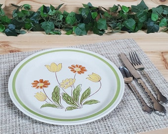 Vintage Dinner Plate SUNNYVALE by Country Casual, Hand Painted Stoneware Replacement/Decorative Tan Speckle, Olive Green Band, Floral Center