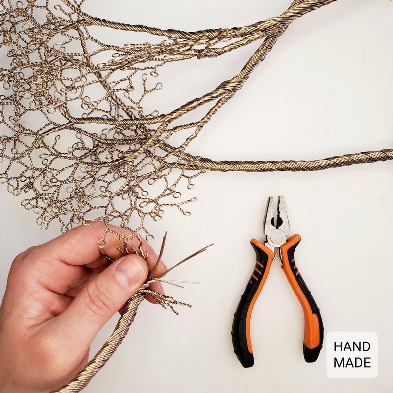 A handmade wire tree by Kyriakos