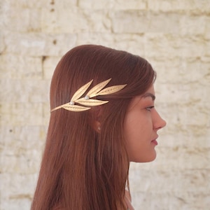 Greek Goddess Headband, Olive Leaf Hair Jewelry, Bachelorette Crown with Pearls, Bridal Hair Accessory