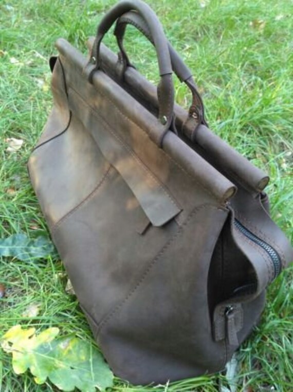 handmade leather travel bag