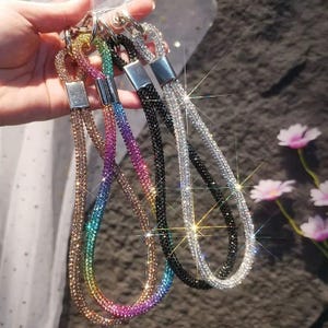 Elegante Handykette Aus Kristall & Perlen - Silberner Handyanhänger Charm Für Frauen