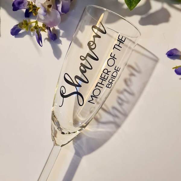 Vinyl champagne flutes, vinyl transfers, vinyl decals, vinyl stickers, DIY champagne flutes, hen party stickers, personalised glass