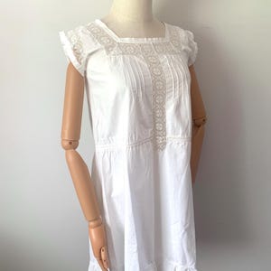 RARE ANTIQUE Edwardian Organic Cotton Dress with Lace, Romantic White Pure Cotton Midi Dress, Antique clothing women, antique slip size xs s