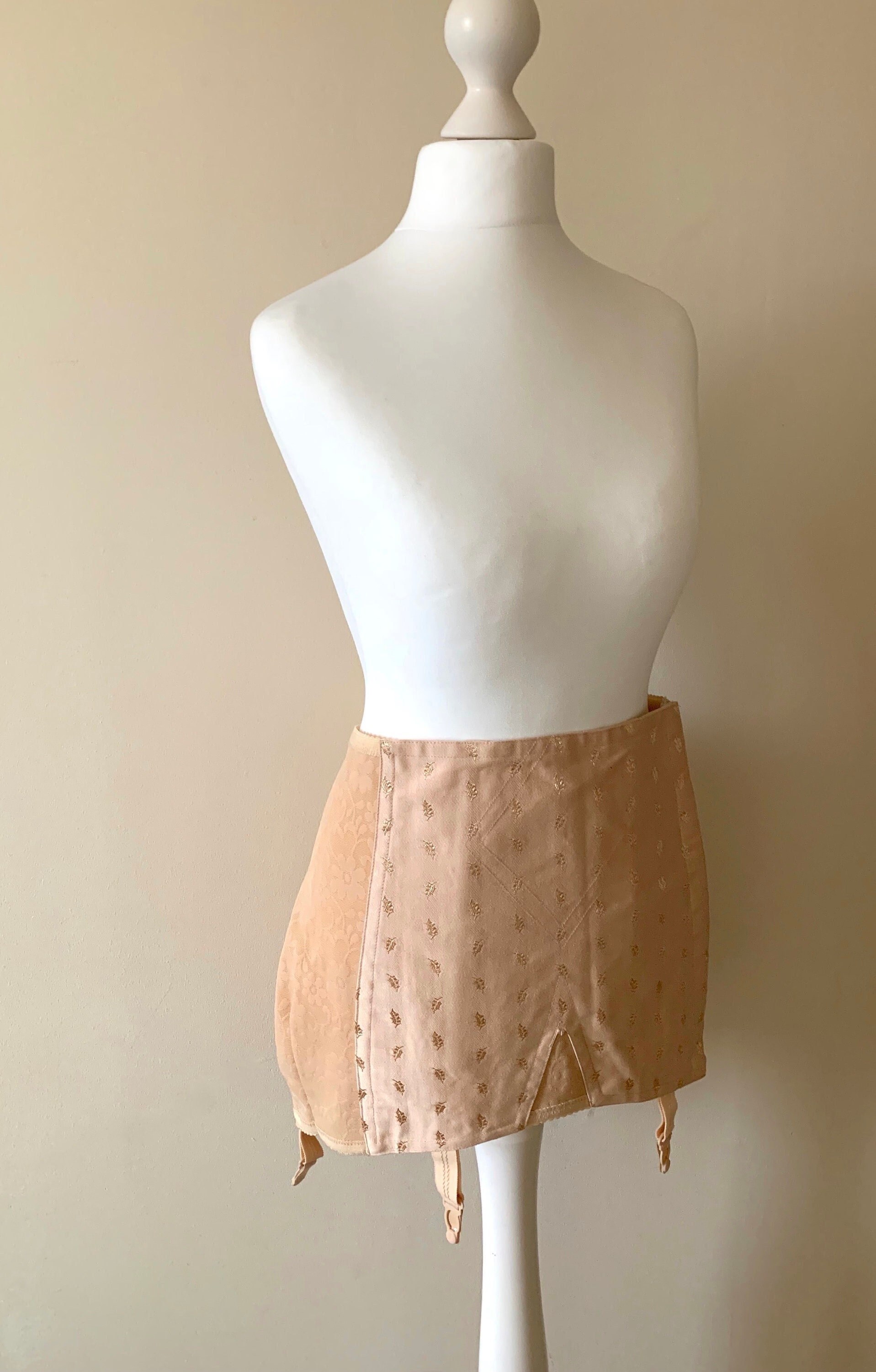 Girdle Skirt -  Canada