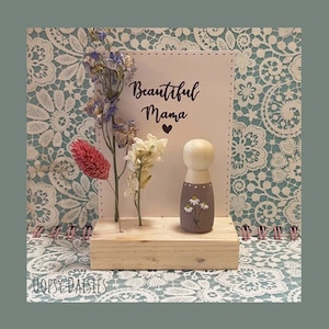 Personalised Peg Doll Wooden Scene, Handmade Mother&#39;s Day Gifts, Keepsake Mother&#39;s Day, Dried Flowers