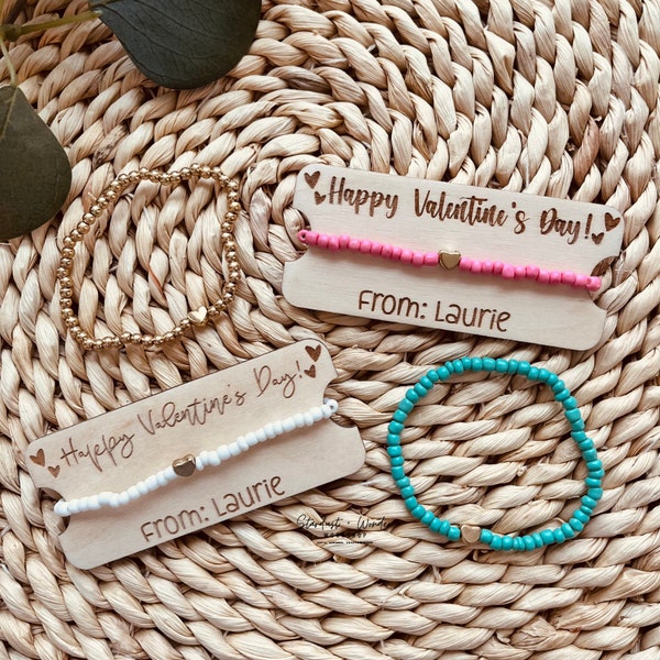 Personalized Valentines Bracelet Holders, Valentine Day gift, Set of 4 Bracelet holders, Girls Valentines gift, Teacher gifts for Valentine