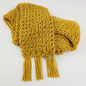 Senfgelber Schal, dicker Strickschal