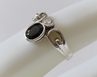 Art Nouveau Style Sterling Silver Ring with Midnight Blue Sapphire and Cubic Zirconia