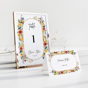 Modelo de cartão de lugar de flores silvestres, modelo de número de mesa de casamento de flores silvestres para impressão, cartão de nome de casamento de flores de jardim, decoração de evento de flores silvestres