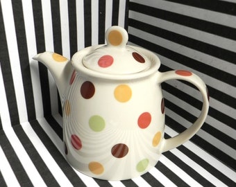 Vintage Polka Dot Family Sized Teapot