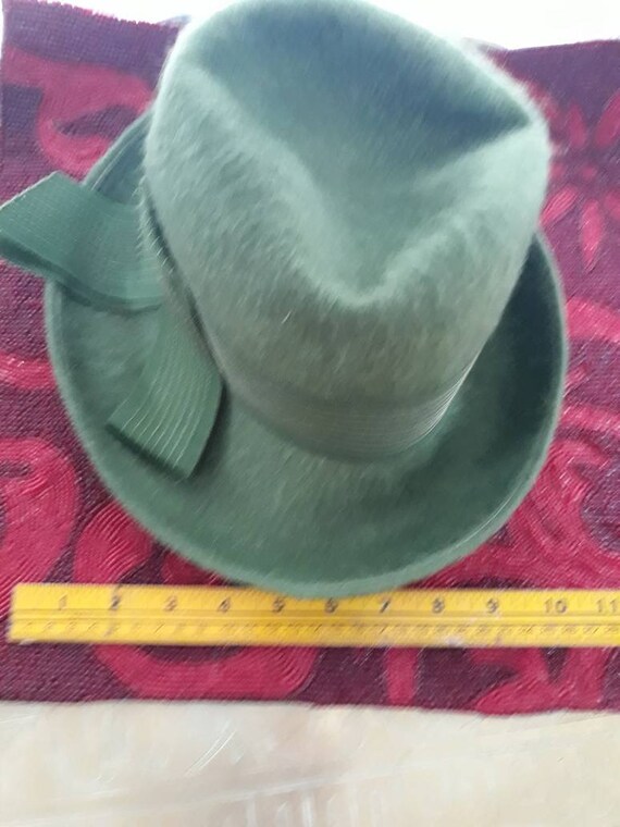 Vintage Mahara of New York Mossy Green Mohair and Wool  display picture 3
