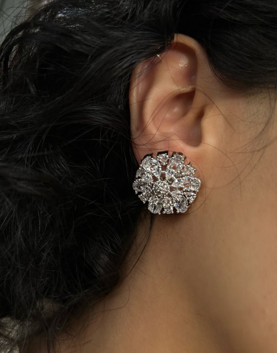 Ad earrings store tops