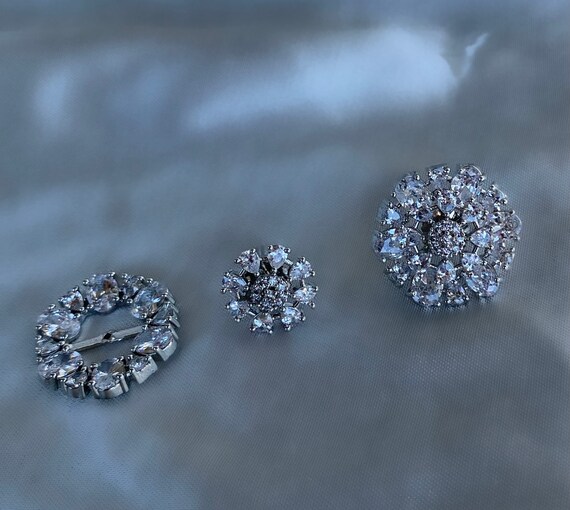 Ad earrings tops deals