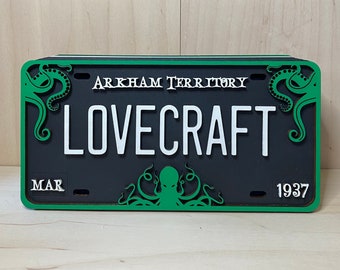 Lovecraft Cthulhu - Vanity License Plate - Layered Wood - Custom Color - Halloween Decor - HP Lovecraft - Cthulhu