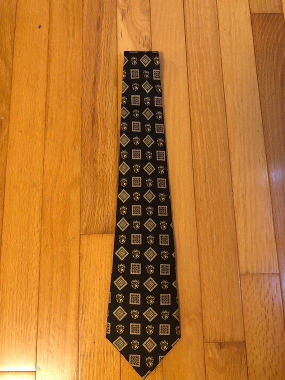 Vintage “Tommy Hilfiger” Crest pattern Necktie