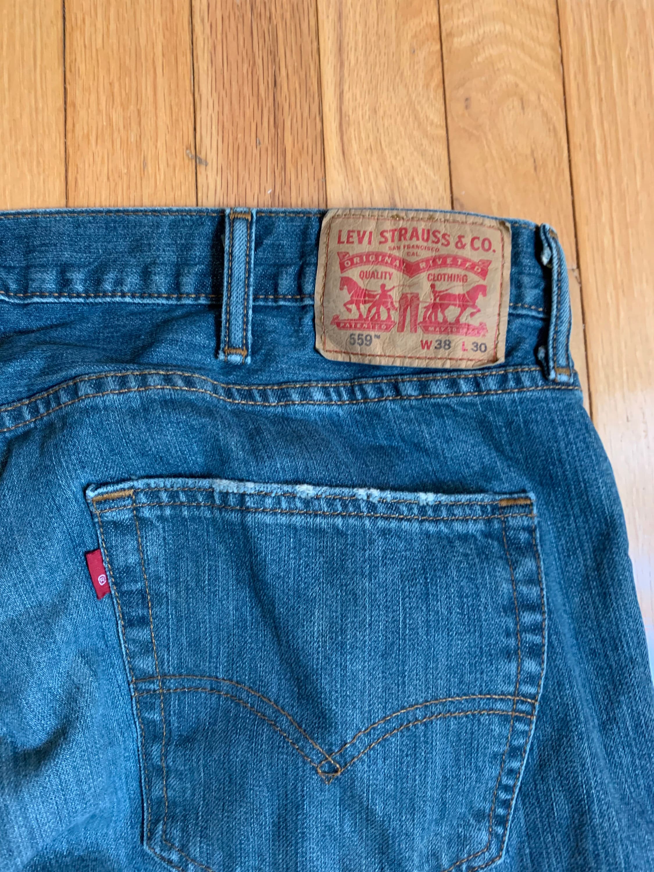 Levi's “R” Trademark Red Tag 559 - W38 L30 - Etsy Levi's “R” Trademark Red Tag 559 - W38 L30 - Etsy