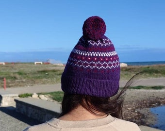 Chapeau Pom Pom tricoté à la main violet - Chapeau tricoté à revers violet pour femmes avec Pom - Chapeau de ski en laine violette - Bonnet chunky violet Fair Isle-Bonnet violet