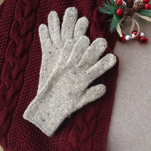 Women Wool Gloves - Soft Tweed Knit Gloves - Winter Merino Wool Mittens - Arm Warmers with Fingers - Purple Warm Women Gloves - Irish tweed