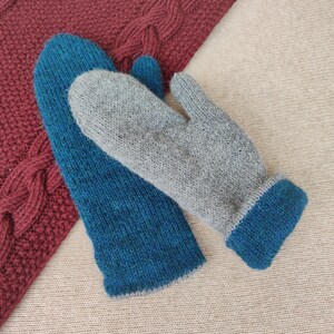 Reversible Double Mittens - Winter Gloves - Warm Mitts -Knit Wool Mittens -Women knitted mittens - Cozy Hand Warmer - Chunky Mittens