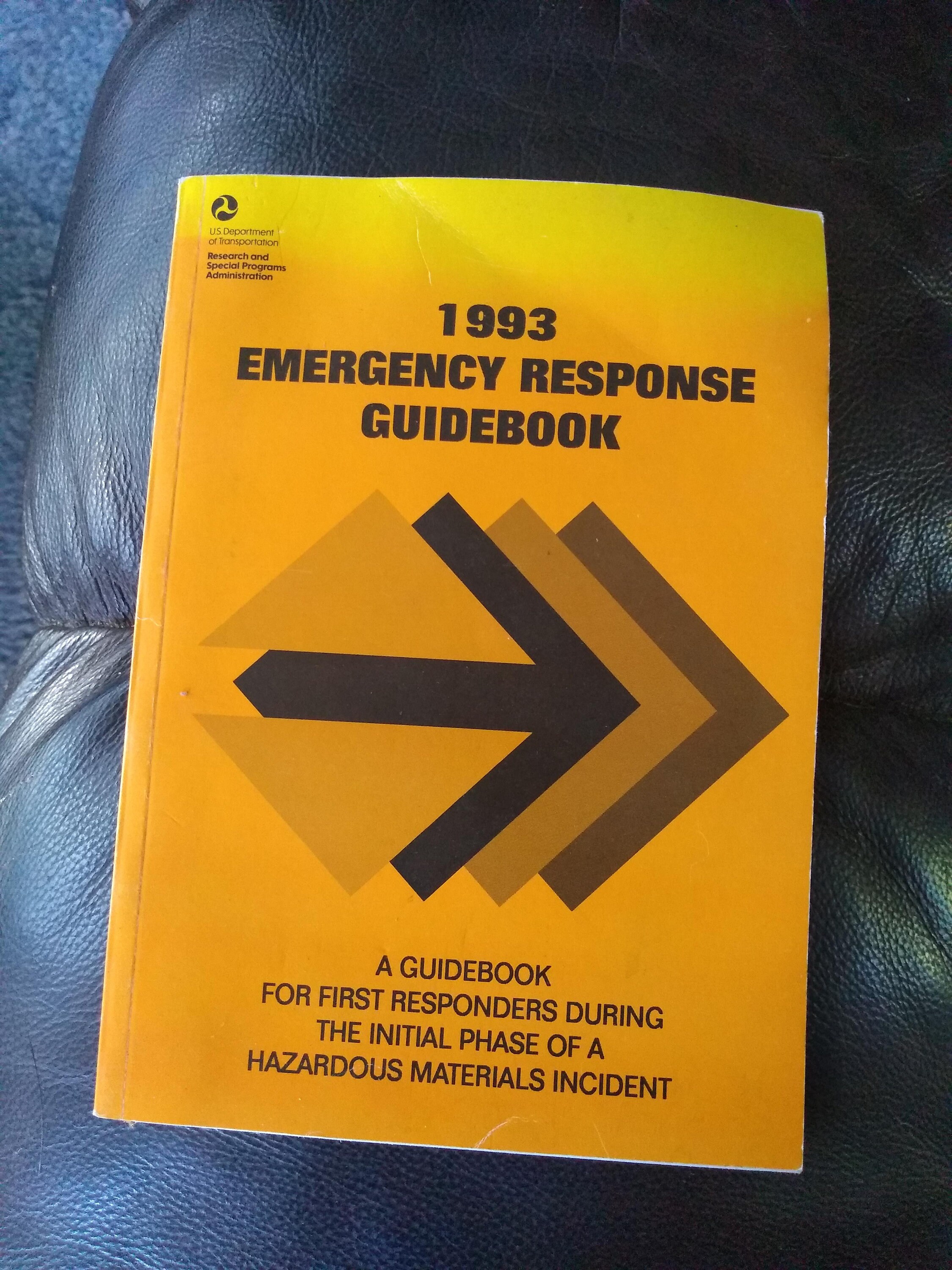 1993 Emergency Response Guidebook preowned Etsy