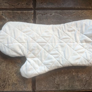 Oven Mitt with Paw Pads image 2