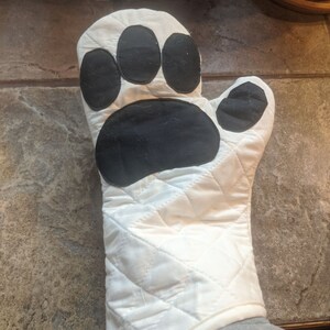 Oven Mitt with Paw Pads image 3