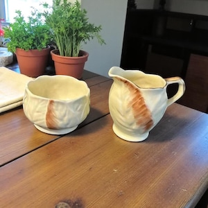 Victorian Style Royal Winton Sugar Bowl and Creamer Grimwades England Servingware Home Decor Collectable Porcelain China Leaf Green Gold