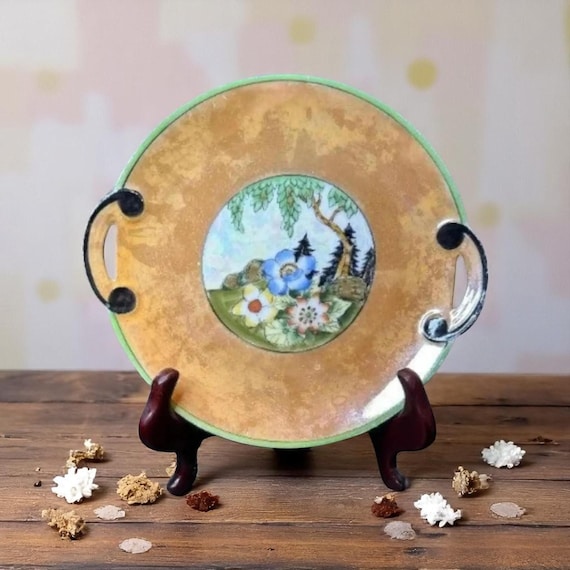 特殊オールドノリタケ可憐なお花図ダブルハンドルカップ&ソーサー!魅惑