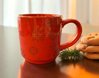 Taza de cerámica roja con diseño de copo de nieve navideño de Tim Hortons 2021, ideal para amantes del café, regalo coleccionable para los amantes del café canadiense.