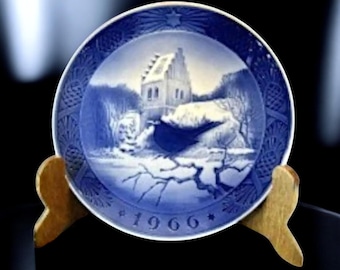 Vintage 1966 Royal Copenhagen Christmas Plate Blackbird at Christmas Time Kai Lange Danish Blue Porcelain Collectible Holiday Wall Decor