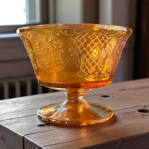 Vintage Floragold Louisa Carnival Iridescent Dessert Cup Home Decor Collectable Serving Ware Jeanette Glass Unique Aesthetic Value