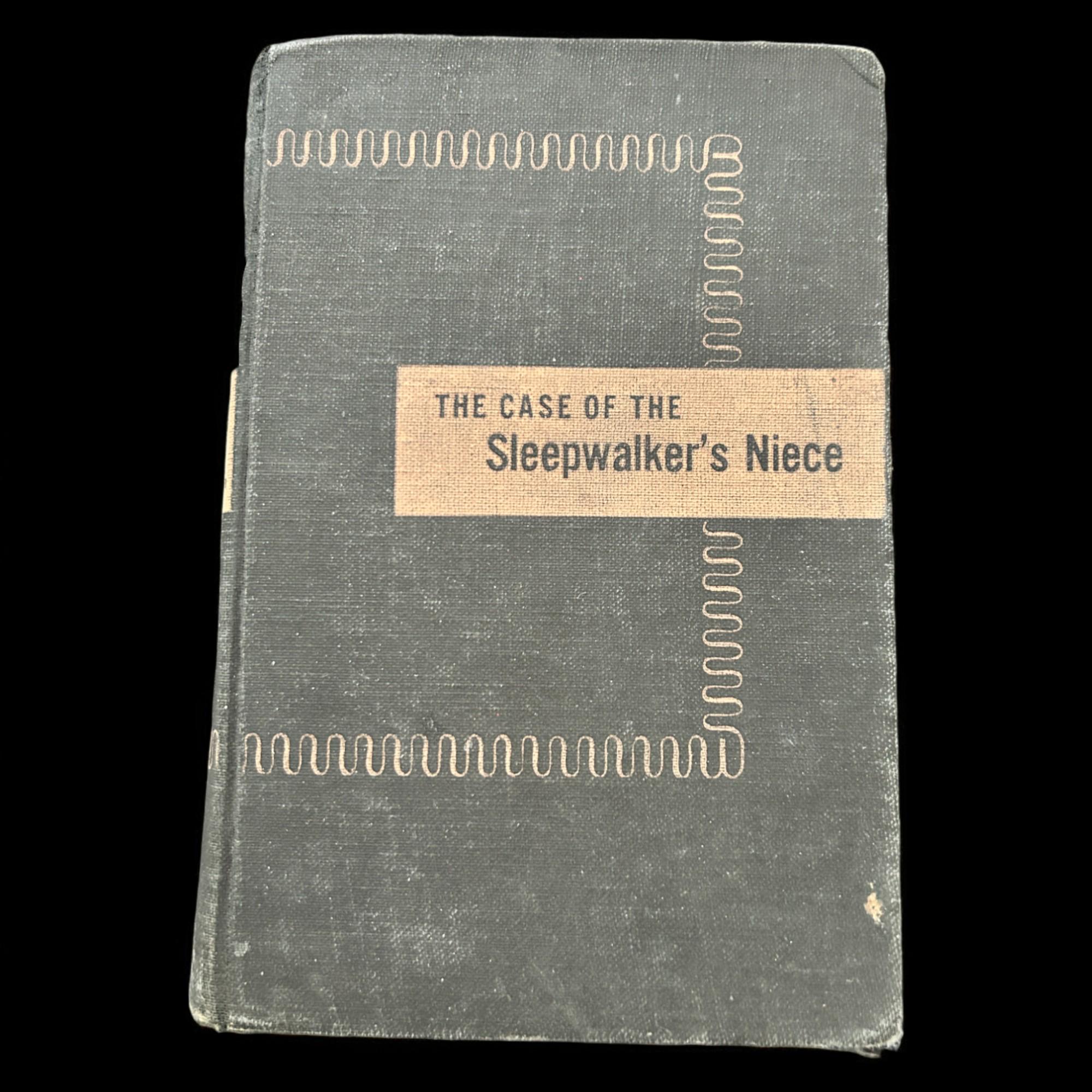 Perry Mason 'The Case of the Sleepwalker's Niece' by Erle Stanley Gardner World Publishing New York 1946 Collectable Literature Mystery