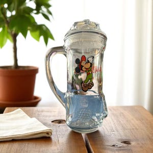 Vintage Walt Disney Mickey Mouse Golf Bag Glass Mug with Handle Lid Home Decor Collectable Disneyland Disneyworld Disney Fans Collectors
