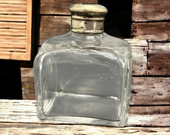 Argent anglais vintage surmonté d'un bouchon en verre, bouteille de parfum de Cologne, décoration d'intérieur à Londres, à collectionner